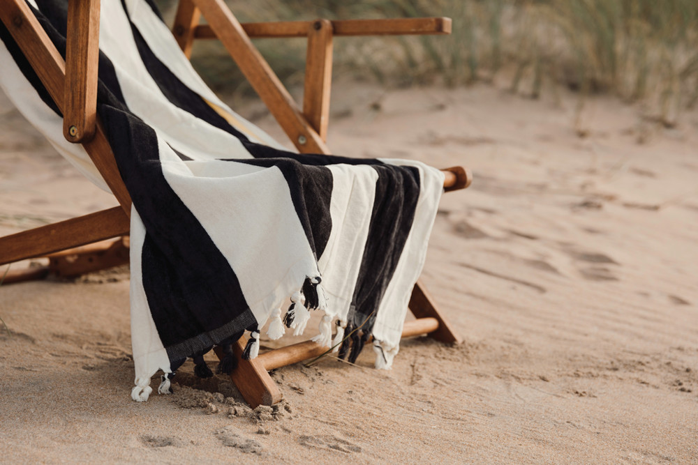 VINGA Valmer beach towel