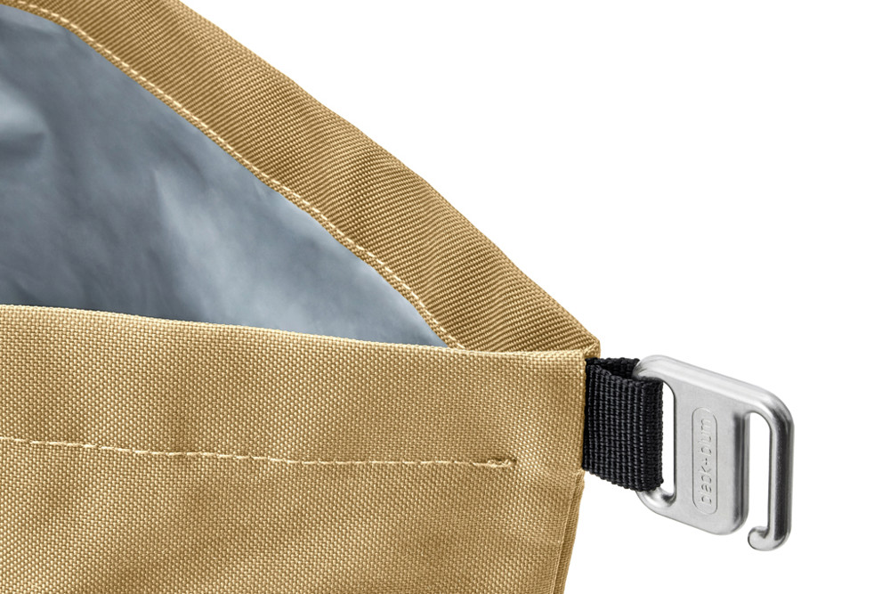 Black+Blum 6.7L insulated Lunch/Cooler Bag