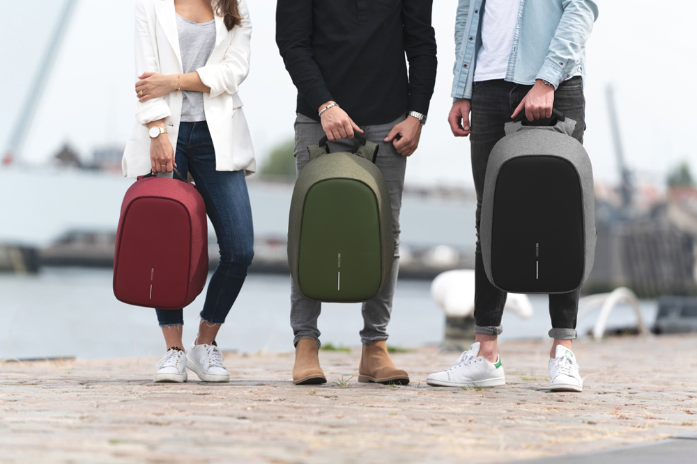 Bobby Hero Regular, Anti-theft backpack
