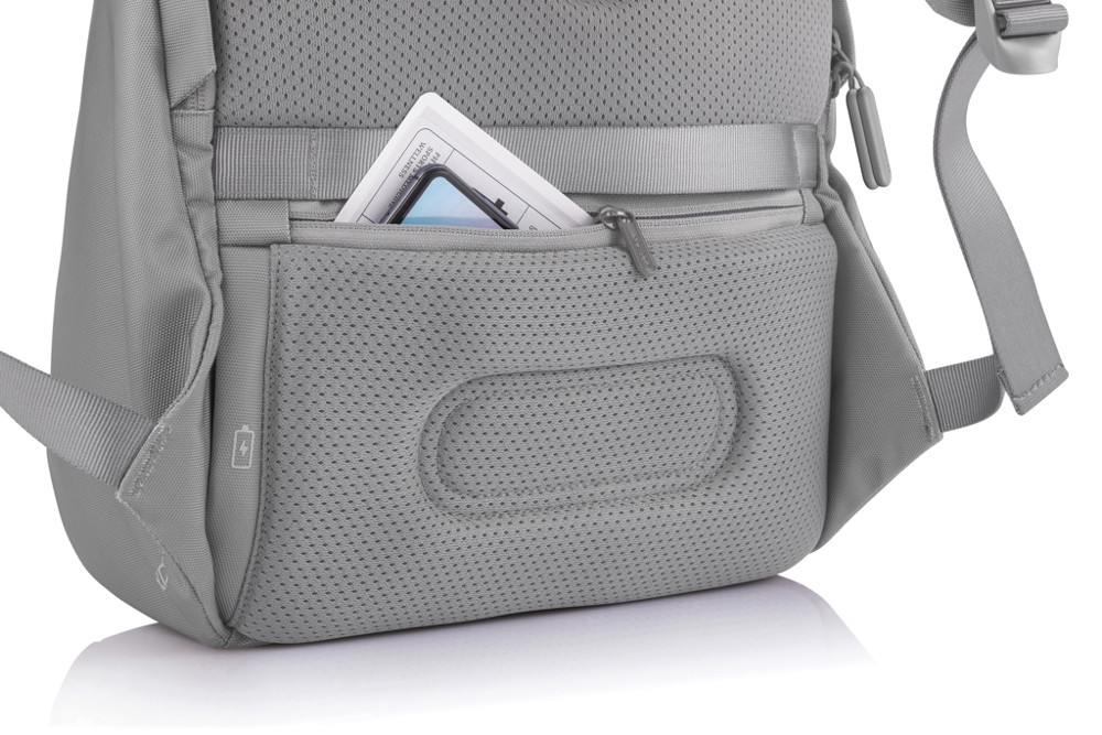 Bobby Soft, anti-theft backpack