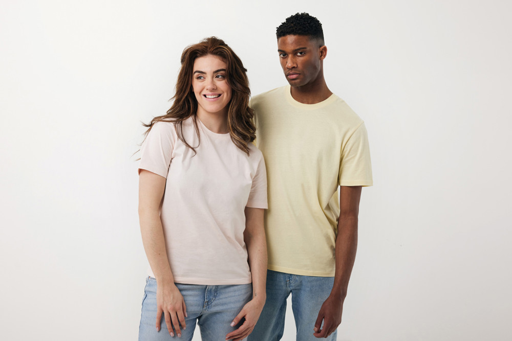 IQONIQ Sierra lightweight recycled cotton t-shirt