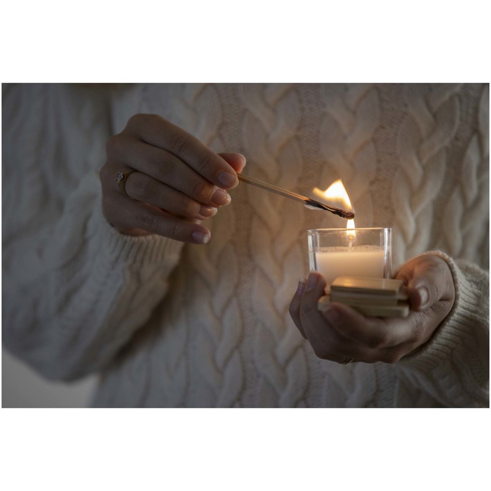 Ambra square glass candle with bamboo lid