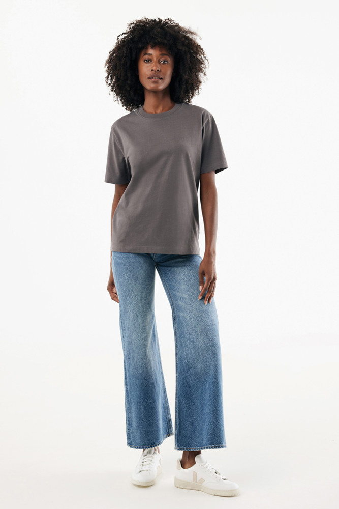 IQONIQ Nikko heavyweight recycled cotton t-shirt