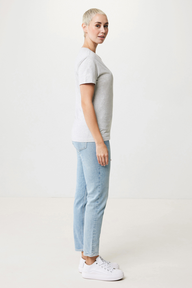 IQONIQ Yala women lightweight recycled cotton t-shirt