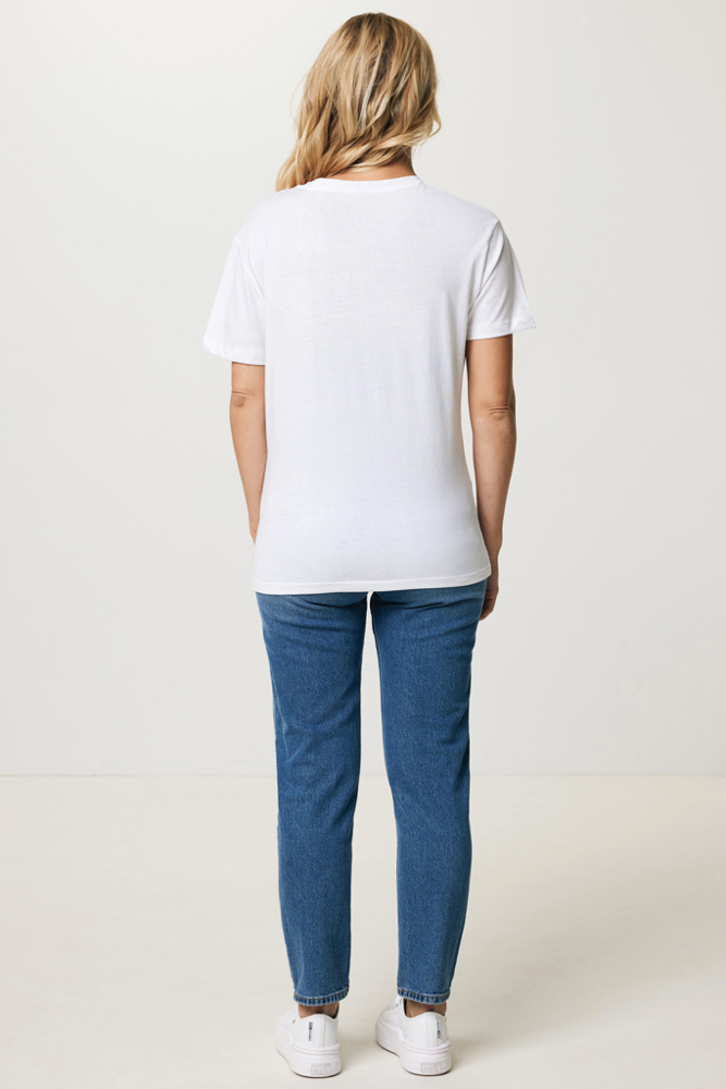 IQONIQ Yala women lightweight recycled cotton t-shirt