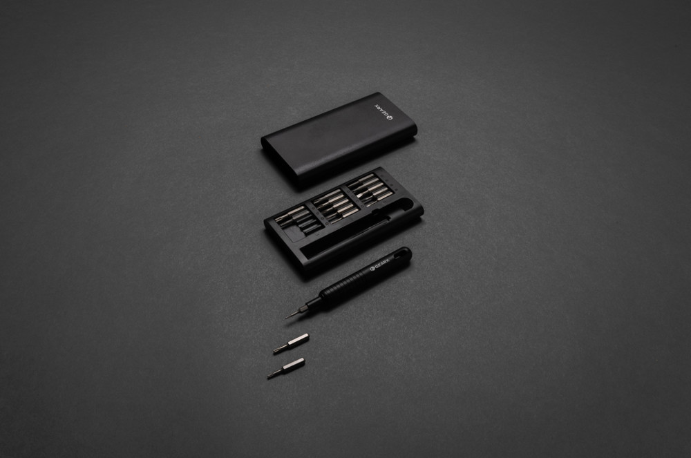 Gear X 31 in 1 precision screwdriver set
