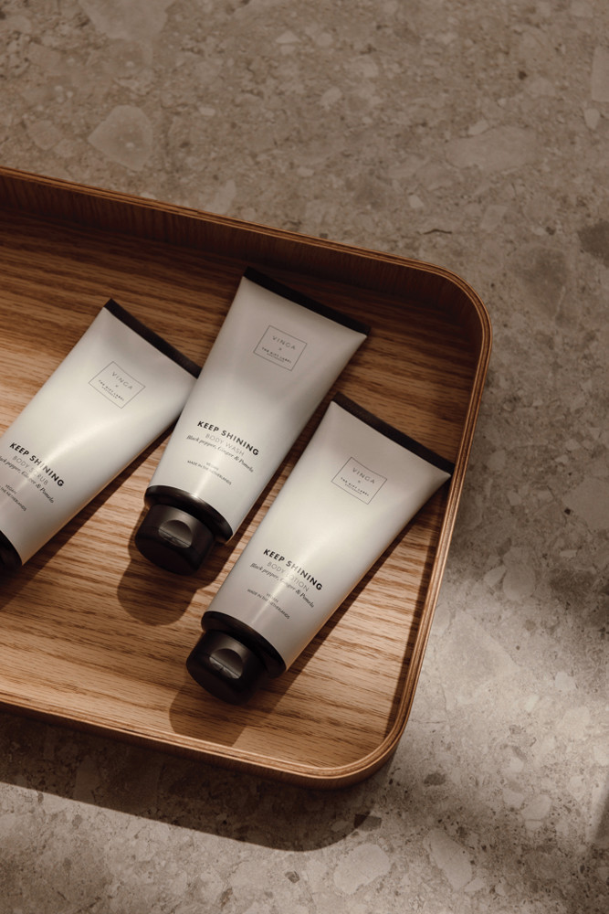VINGA x TGL body care gift set