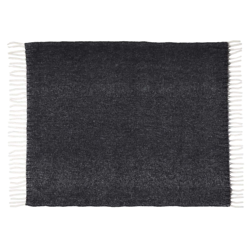 Dolly GRS recycled blanket
