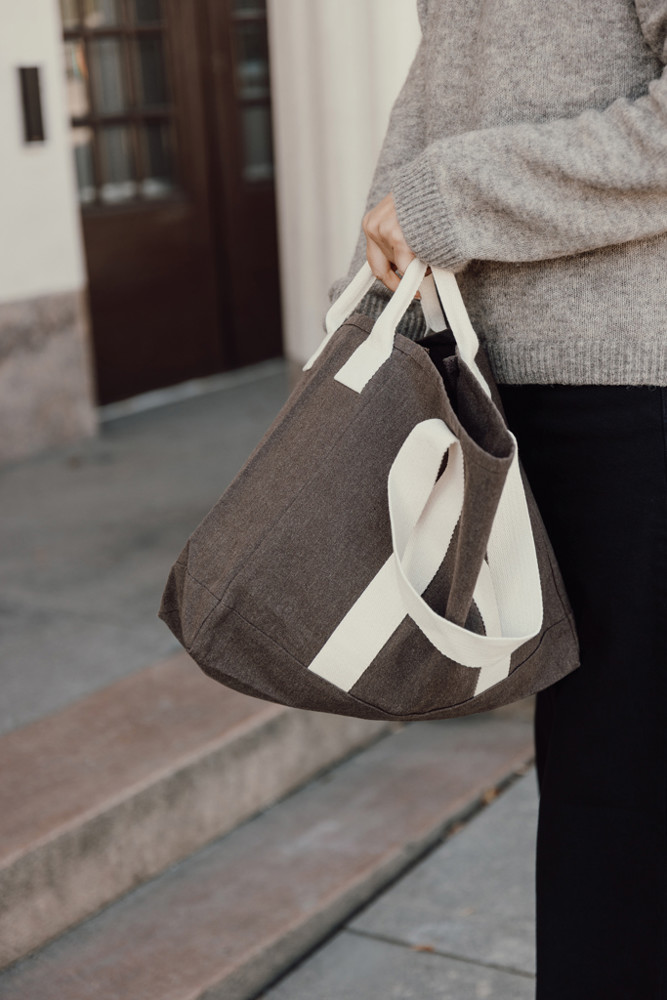 BEAU AWARE™ Beach bag 400gsm recycled canvas, with side hand
