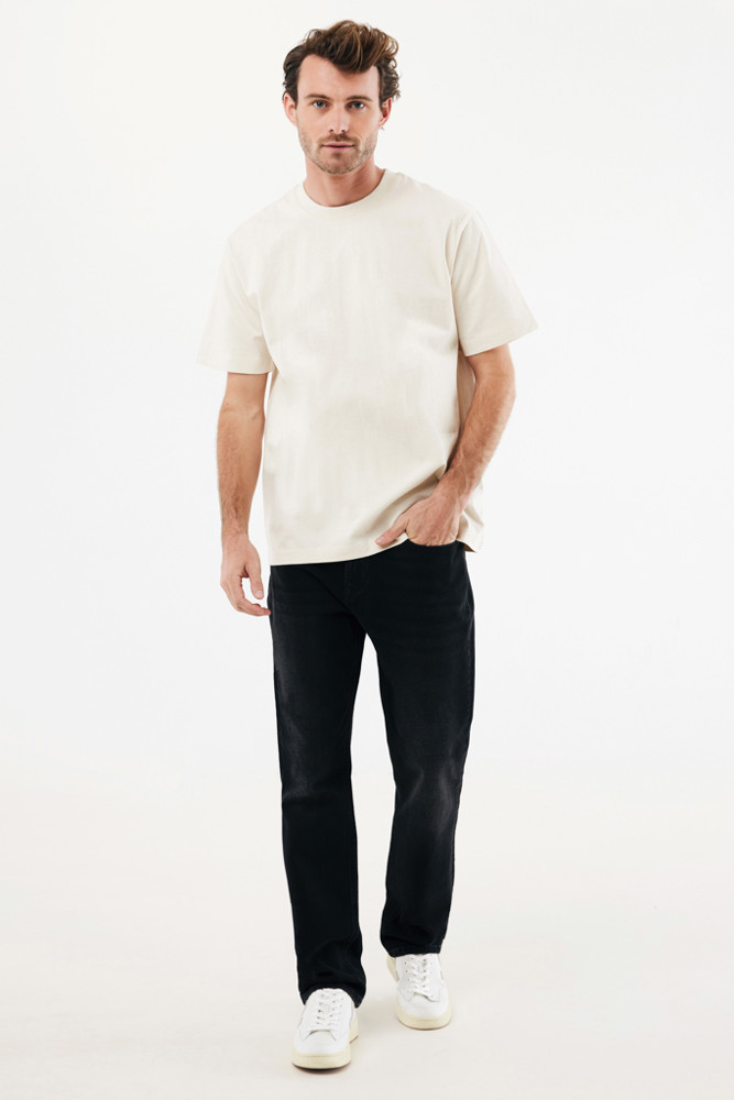IQONIQ Nikko heavyweight recycled cotton t-shirt