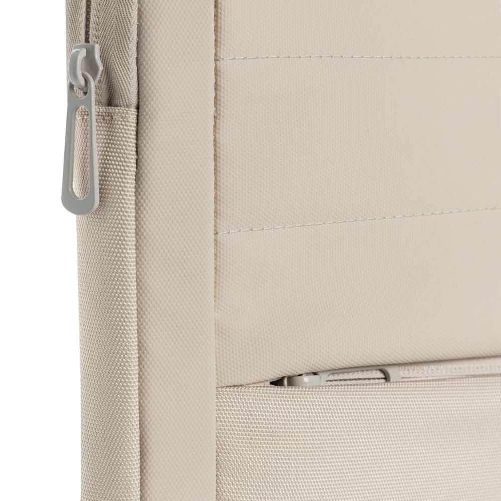 Armond AWARE™ RPET 15.6 inch laptop sleeve