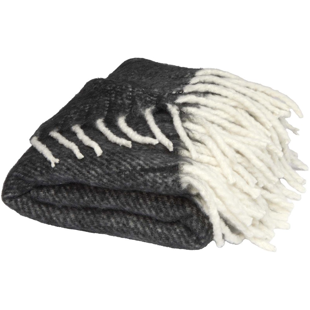 Dolly GRS recycled blanket