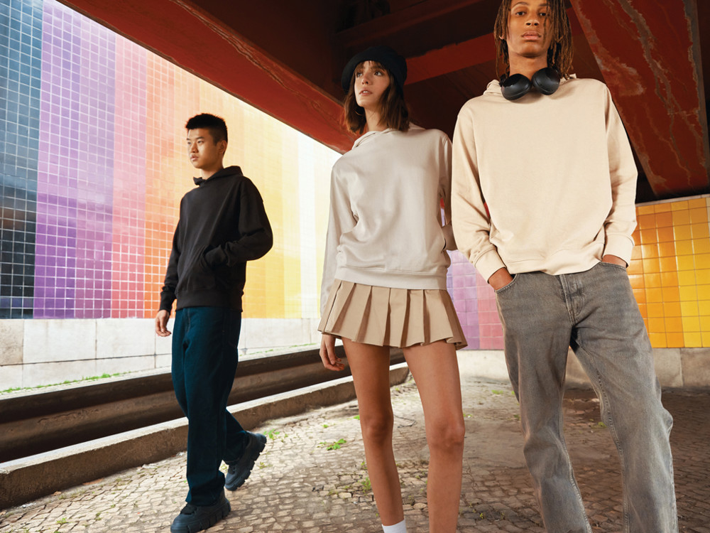 IQONIQ Yengo recycled cotton hoodie with sidepockets