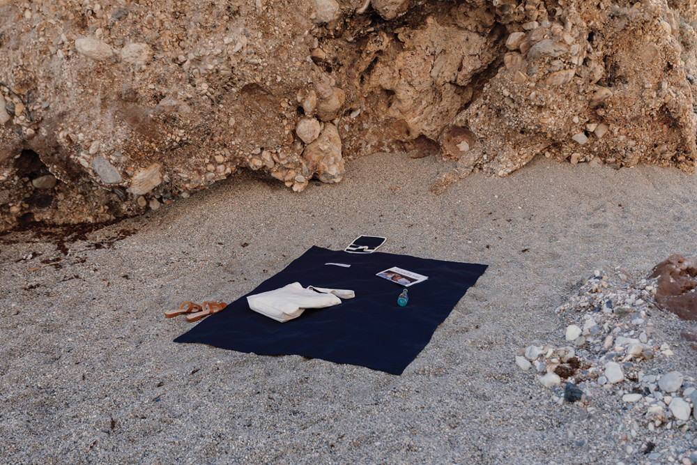 VINGA Volonne AWARE™ recycled canvas picnic blanket