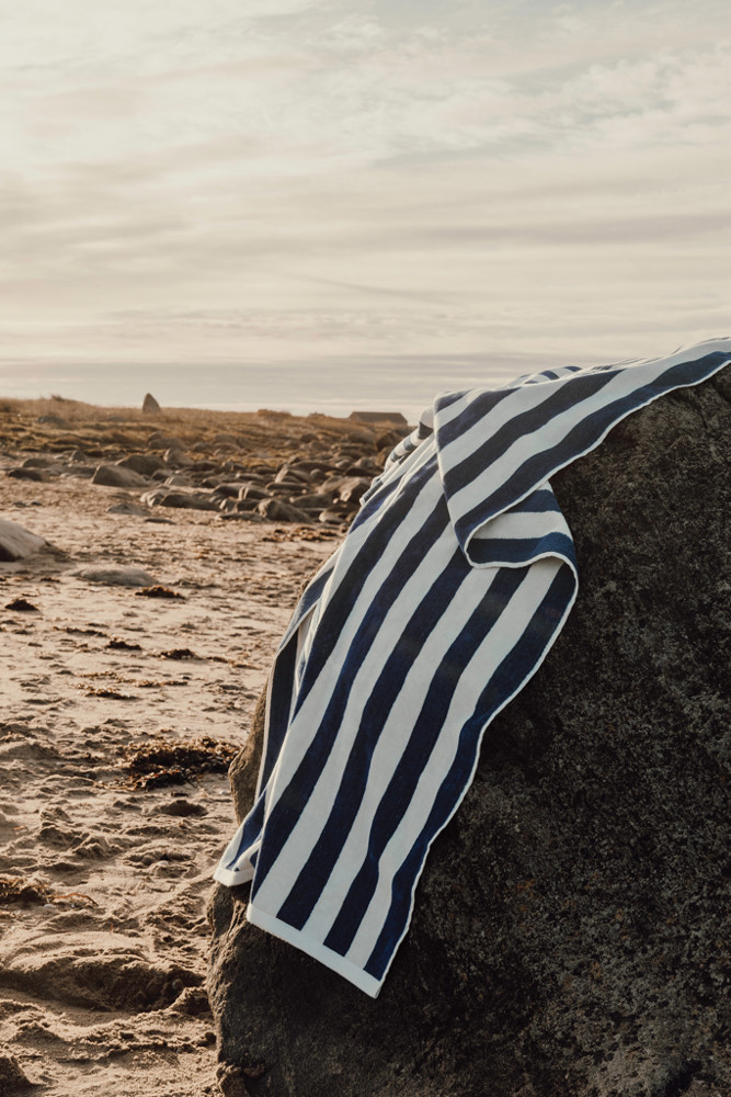 VINGA Lagoa GRS beach towel