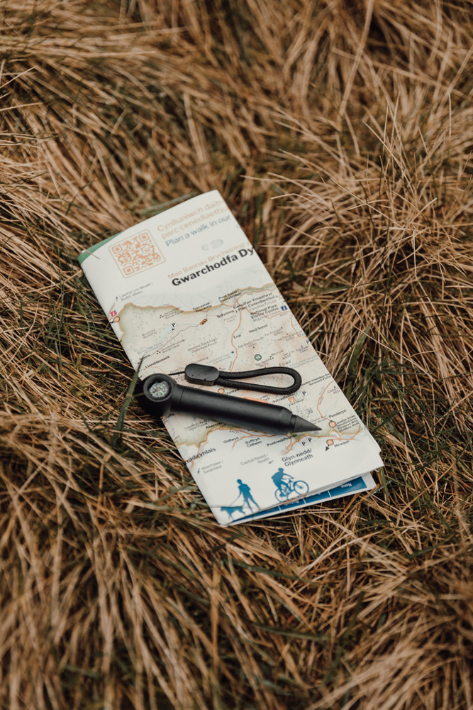Nordic Drift Trail RCS Portable Infinity Pocket Pen+Compass