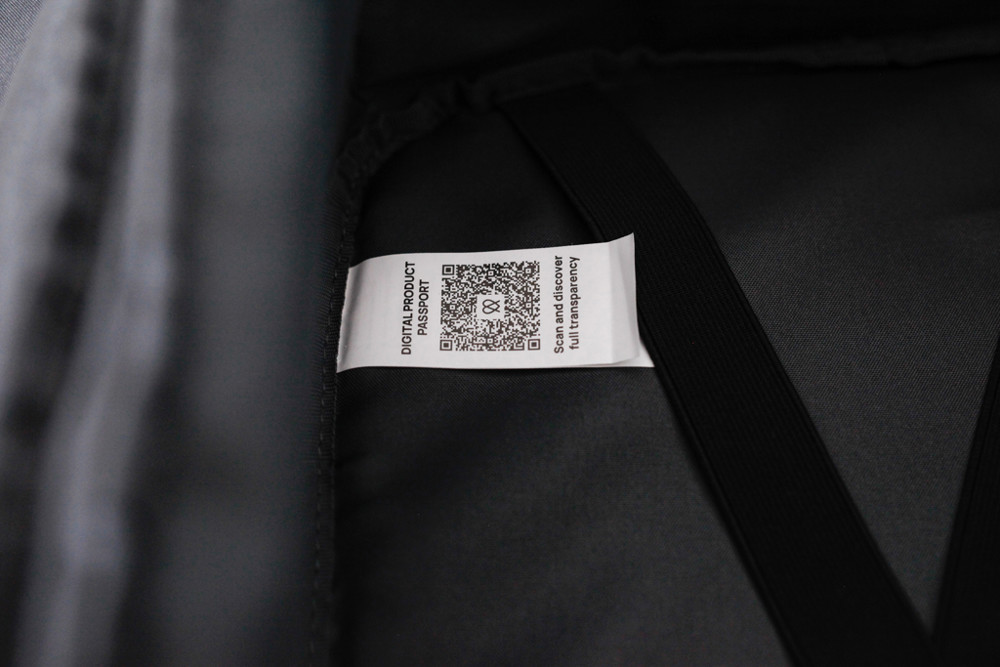 Armond Aware™ RPET Free On Board travel pack