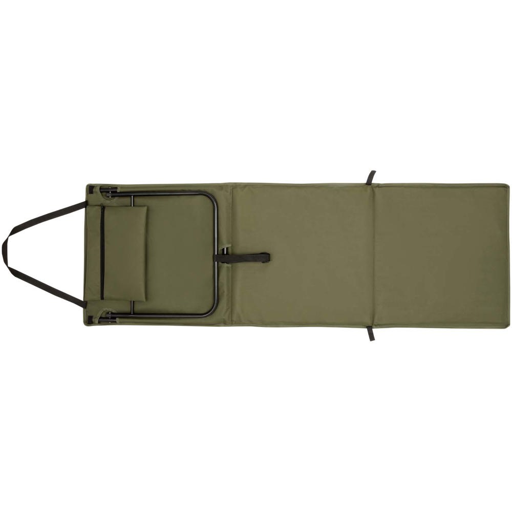 Serene beach lounger