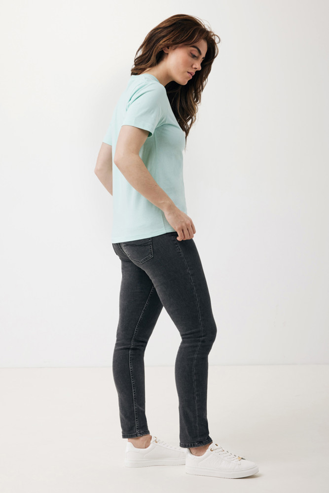 IQONIQ Sierra lightweight recycled cotton t-shirt